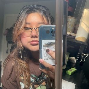 Meet your Posher, Jacqueline